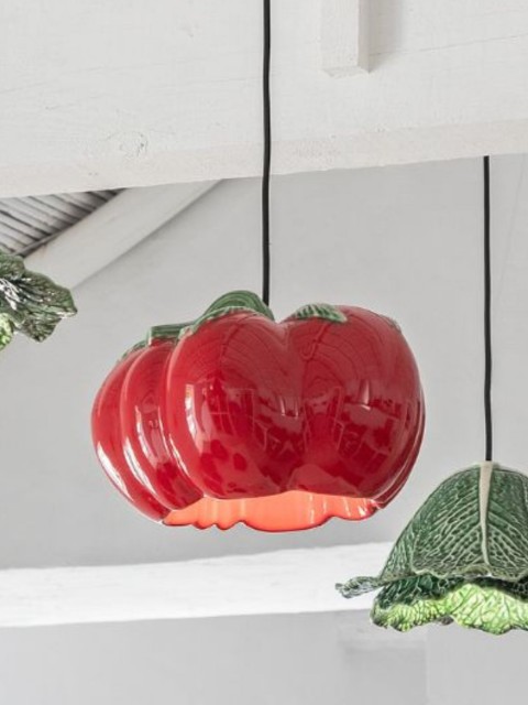 Chandelier Tomato