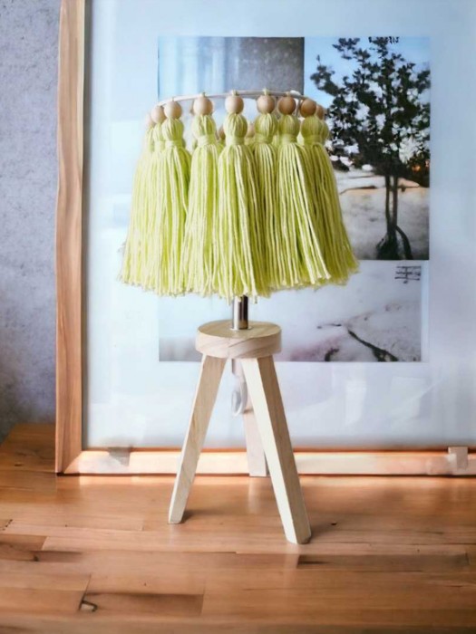Table Lamp lime