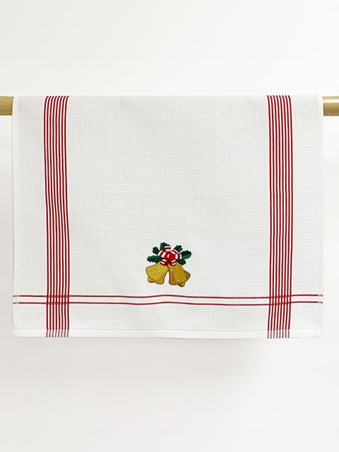 Set of 4 Embroidered Towels...