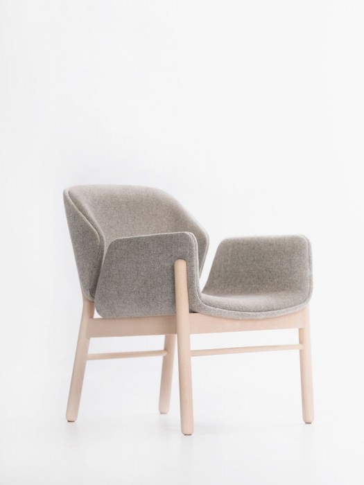 Hug Armchair