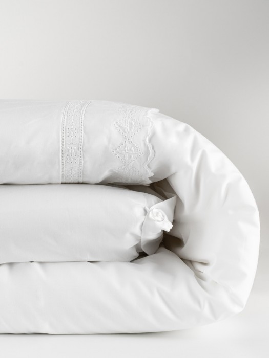Percale embroidered duvet cover